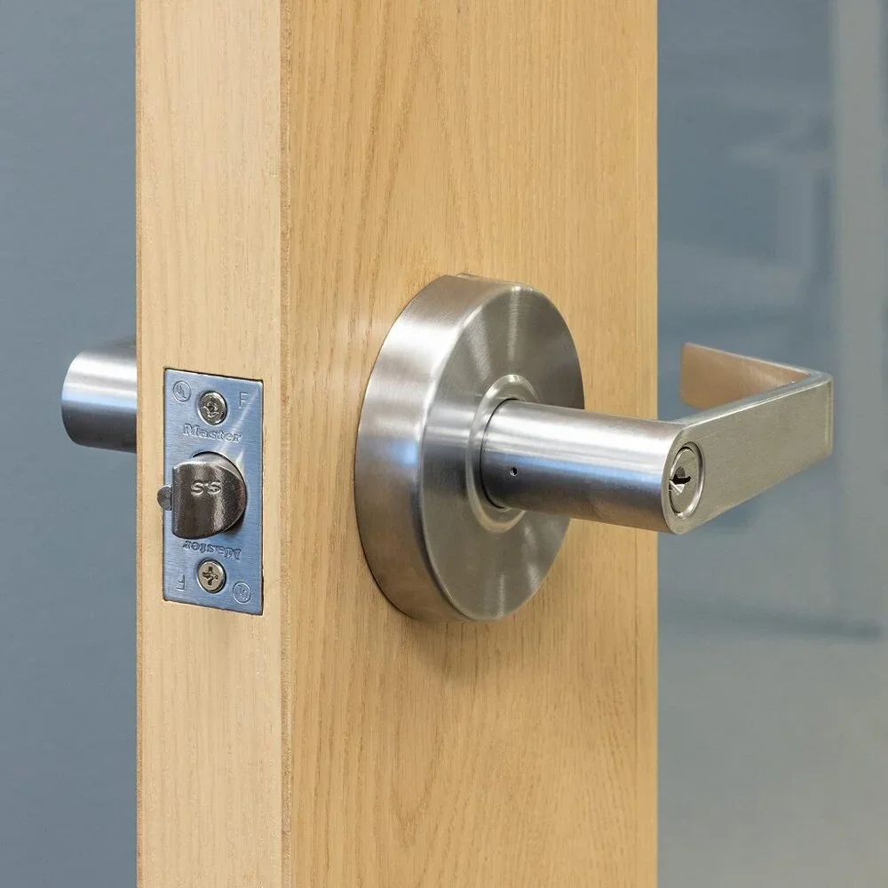 NEW COMMERCIAL HANDLE SET KEYED DOOR HANDLE LEVER LOCK MODEL Y3S0CZ Satin Chrome